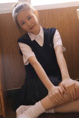 2025年澳门正版挂牌_: 令人深思的政策，如何影响我们的生活？